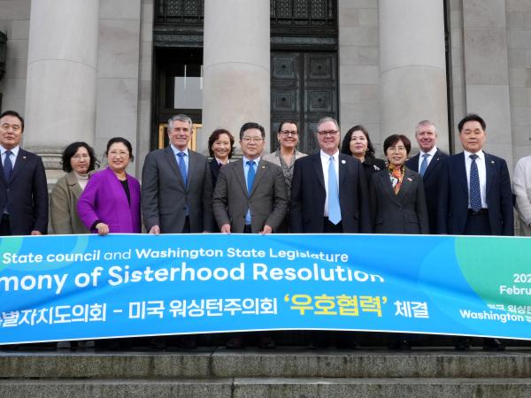 전북자치도의회, 미국 워싱턴주의회와 우호협력 체결 3