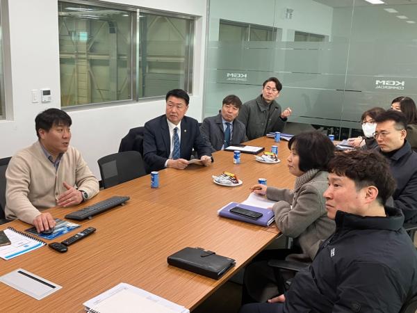 김동구 도의원, KGM커머셜 현장간담회 개최 2