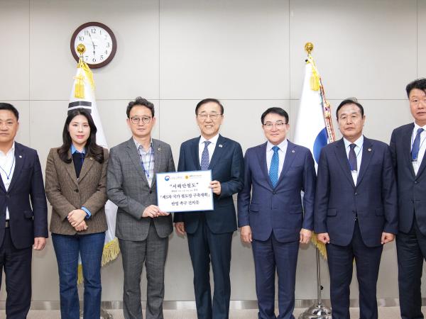 전북특별자치도의회, 김윤덕 국토부장관에게 서해안철도, 제5차 국가철도망계획 신규사업 반영 요청 3