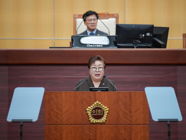 박정희 도의원, 복지·일자리·문화·교육 문제 전방위 질타 2