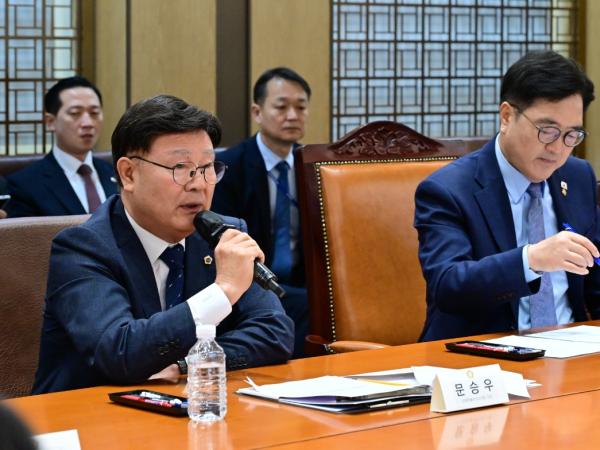 문승우 도의장, 우원식 국회의장 만나 전북 현안 해결 지원 요청 2