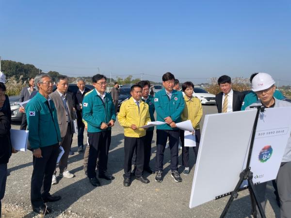 윤수봉의원, 완주 마산천 상습침수지역 현장점검 2