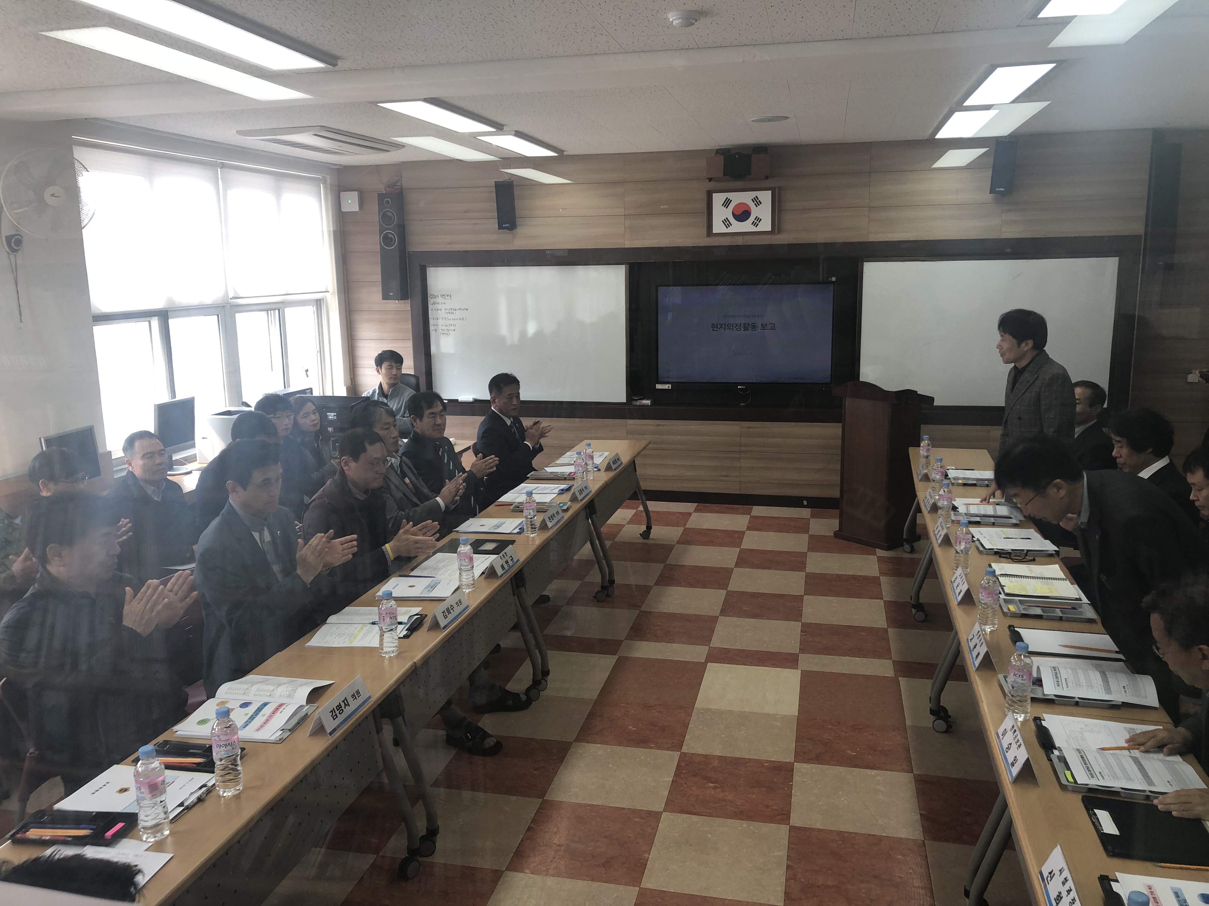 도의회 교육위, 현지의정활동 위도 학교 방문해 애로사항 청취 2