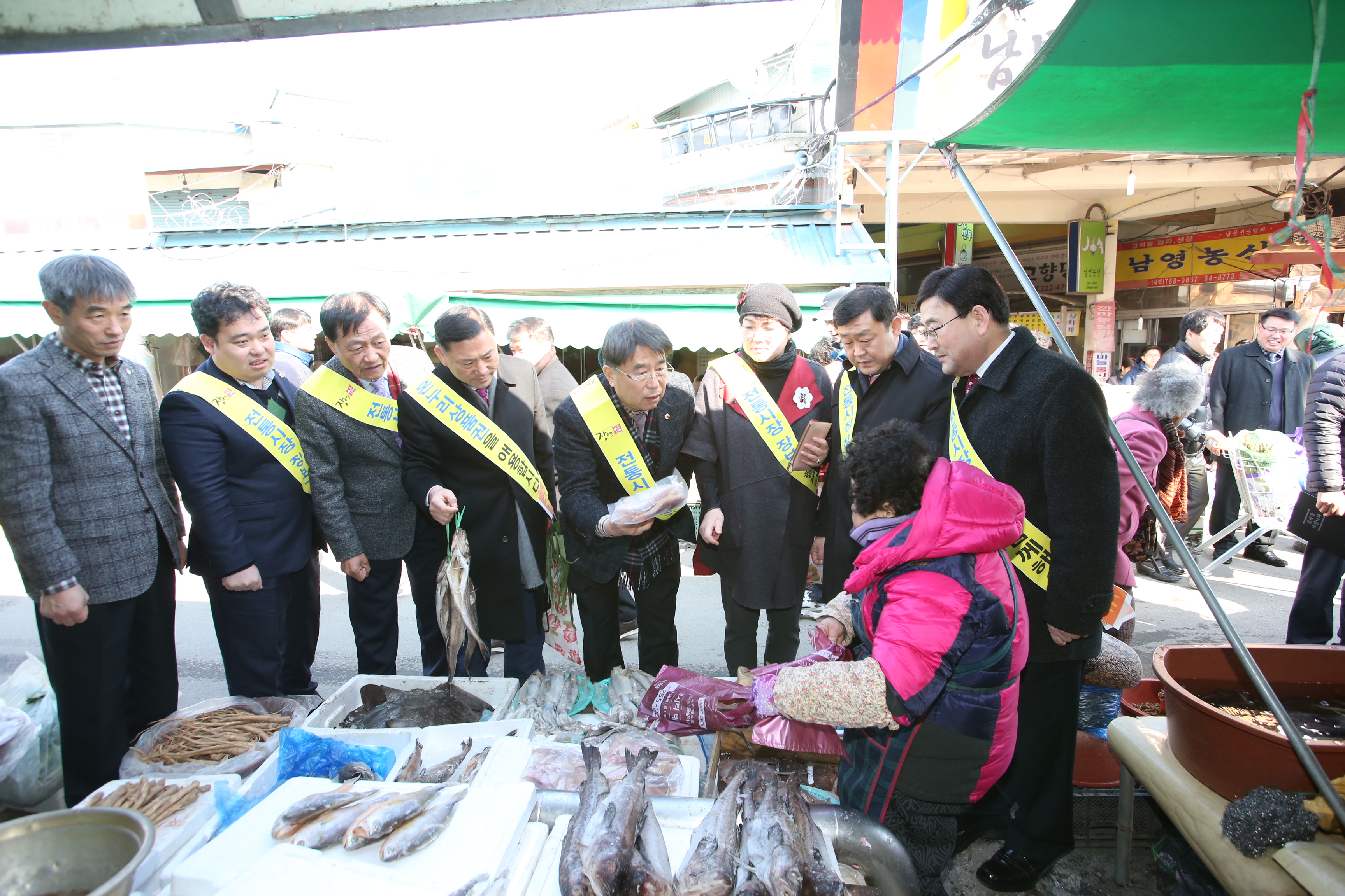 도의회, 전통시장도 살리고 지역경제도 살리고 2