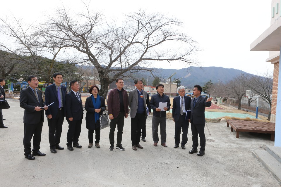 도의회 교육위, 도서벽지 학교 방문해 애로사항 청취 2