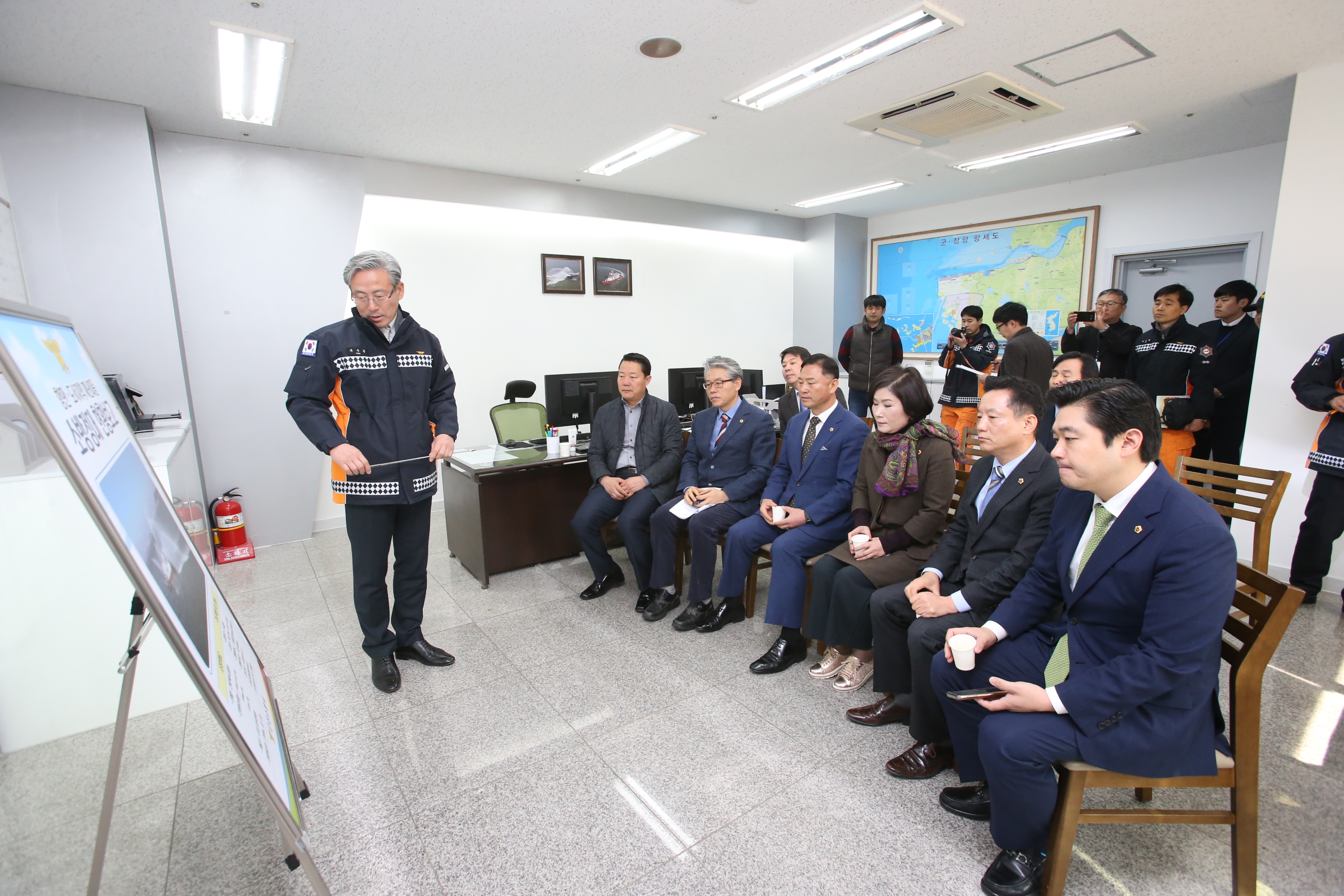 도의회 행자위, 소방정‘새만금 119호’현장 방문 2