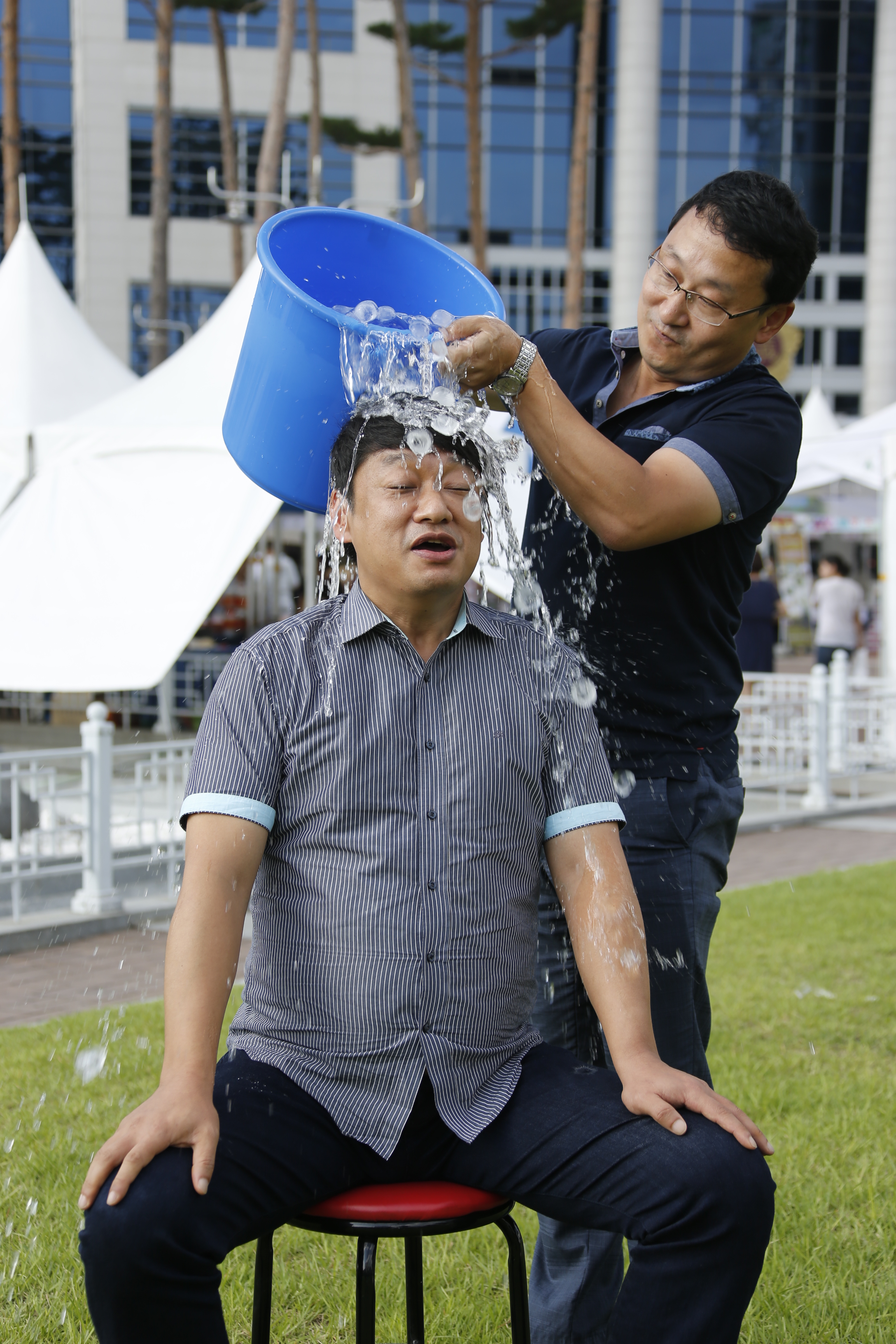 전현직 도의원 아이스버킷 동참 3