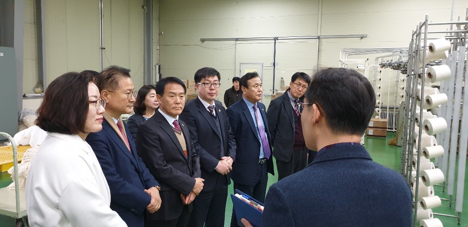 농산업경제위원회, ECO융합섬유연구원 방문, 현황 및 의견 청취 3