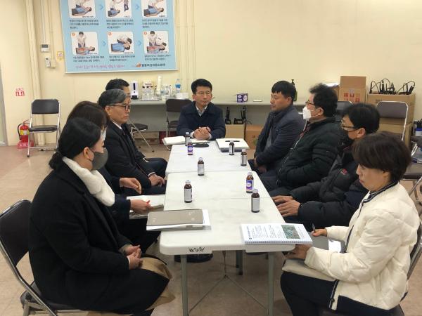 권요안 의원, 완주 봉동생강골시장 환경개선 현장점검 및 간담회 2