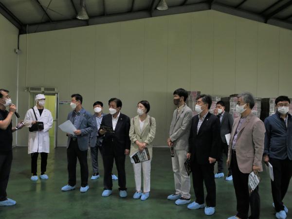 농산업경제위원회, 고춧가루 가공공장 등 현지의정활동 2