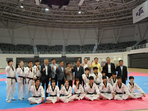 제10대 도의회  운영위원회 첫 연찬회 개최 2