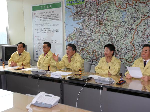 도의회 산경위 AI방역상황실 방문 점검 3