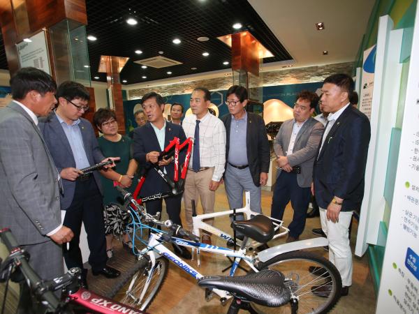 도의회 산경위 전북 탄소산업 메카 방문 2