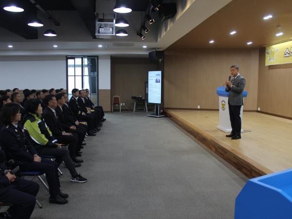 송성환 도의장, 소방관·의용소방대원 대상 특강 2