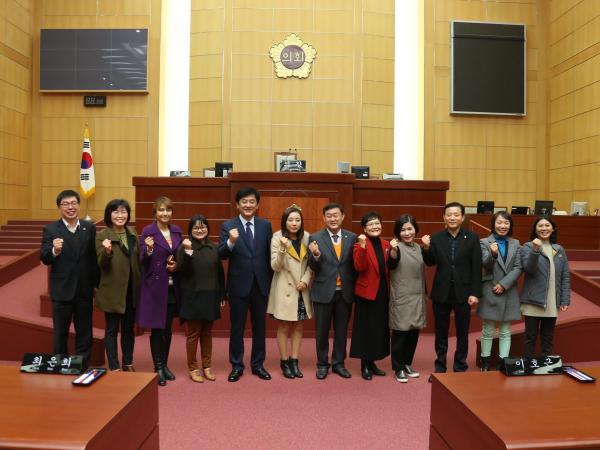 도의회 행정자치위원회 다누리콜센터직원과 간담 2