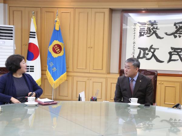 송성환 전라북도의회 의장, 주한 키르기스스탄대사 면담 2