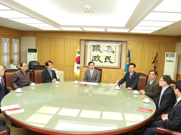 최진호 도의장,“새만금상설공연·소리축제”등 명소·공연 자랑 2