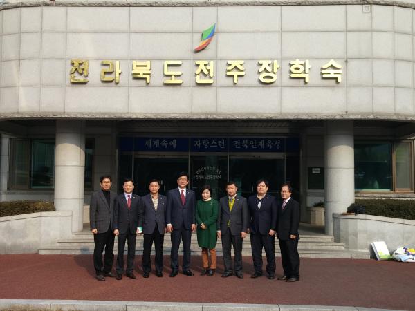 도의회 행정자치위원회 현지의정활동 추진 3