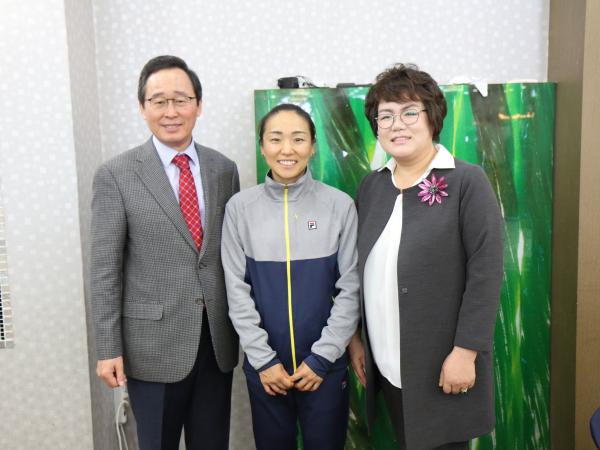 도의회 문화건설안전위, 제96회 전국체전 선수단 격려 3