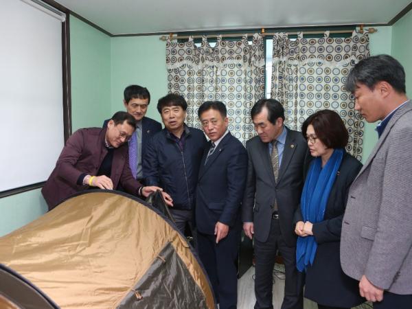 도의회 교육위, 도서벽지 학교 방문해 애로사항 청취 3