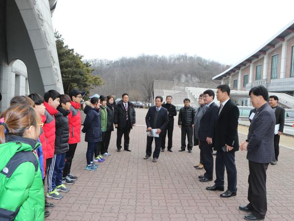 도의회 문건위, 전국동계체육대회 전북 선수단 격려 2