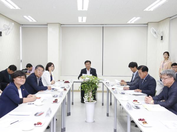 도의회 환경복지위원회 현지의정활동 전개 2