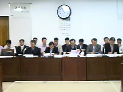 2002년도결산 및 예비비지출 승인안심사 1