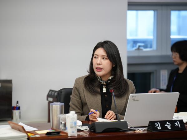 26.01.28. 제424회 임시회 기획행정위원회 상반기 업무보고 청취 3