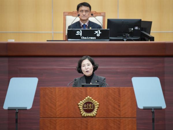 26.03.11. 제425회 도의회 임시회 제2차 본회의(도정질문)