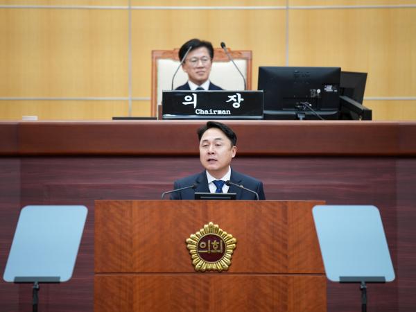 26.03.12. 제425회 도의회 임시회 제3차 본회의(도정질문)