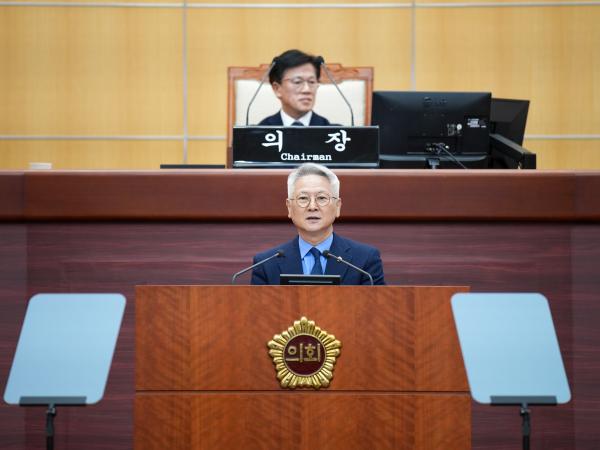 26.03.12. 제425회 도의회 임시회 제3차 본회의(도정질문)