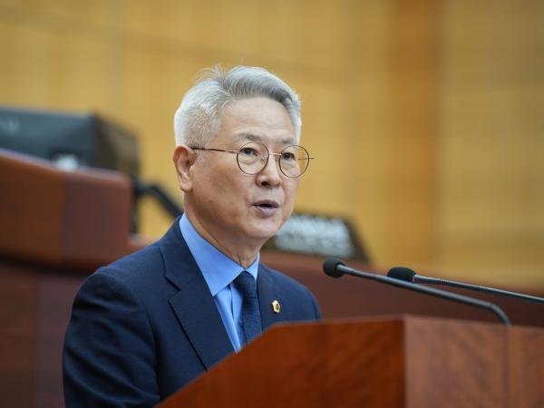 26.03.12. 제425회 도의회 임시회 제3차 본회의(도정질문) 3