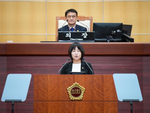 26.03.11. 제425회 도의회 임시회 제2차 본회의(도정질문)