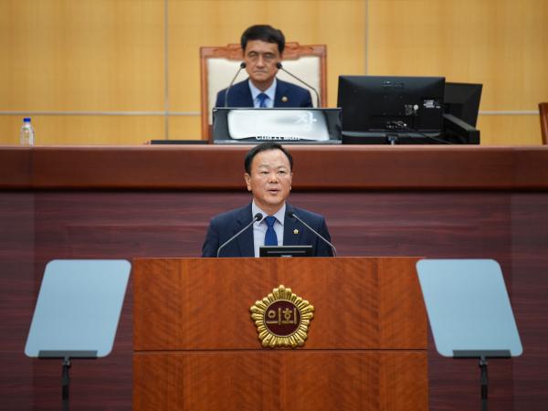 24.10.08. 제414회 도의회 임시회 도정질문(2일차) 첨부이미지 : BSC08132.JPG