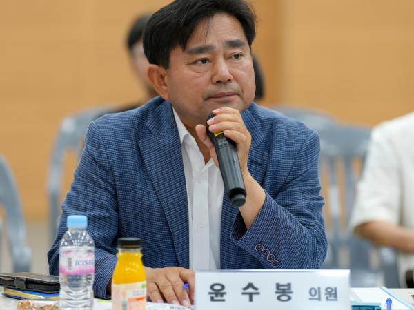 24.07.22. 제412회 도의회 임시회 교육위원회 현지의정활동(전라중, 삼례동초) 5