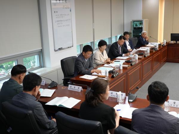 24.07.16. 제412회 도의회 임시회 의회운영위원회 하반기 업무보고 청취 2