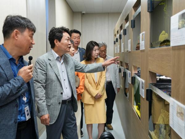 24.09.05. 경제산업건설위원회 현지의정활동(민물고기 연구센터, 메이커 스페이스) 첨부이미지 : BSC00875.JPG