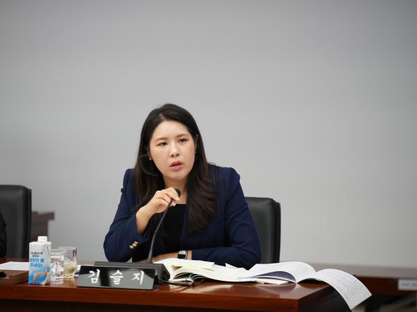 25.11.14. 제423회 도의회 정례회 2025년도 기획행정위원회 소관 행정사무감사 4