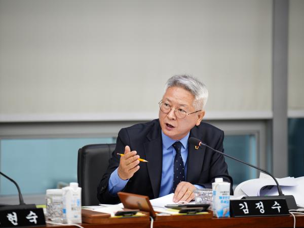 25.11.14. 제423회 도의회 정례회 2025년도 농업복지환경위원회 소관 행정사무감사 4