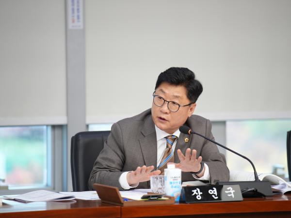 25.11.11. 제423회 도의회 정례회 2025년도 의회운영위원회 소관 행정사무감사 9