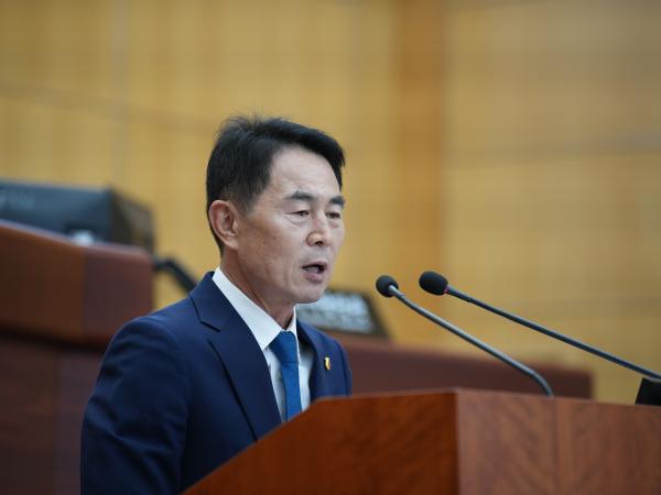 25.09.08. 제421회 도의회 임시회 제2차 본회의(도정질문) 3