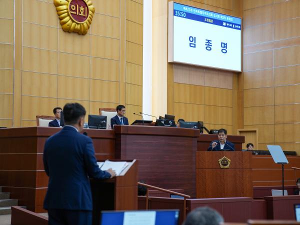 25.09.09. 제421회 도의회 임시회 제3차 본회의(도정질문) 4