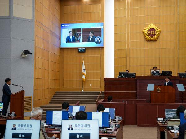 25.09.09. 제421회 도의회 임시회 제3차 본회의(도정질문) 3