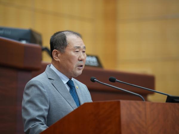 25.09.09. 제421회 도의회 임시회 제3차 본회의(도정질문) 3