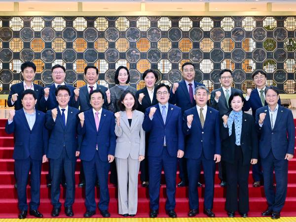 25.09.24. 2025 국회 입법박람회 지방의회 라운드테이블 4