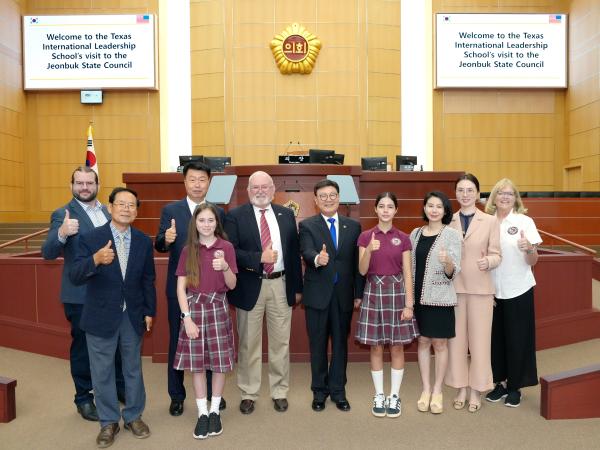 25.06.10. 텍사스 국제리더십재단 도의회 방문