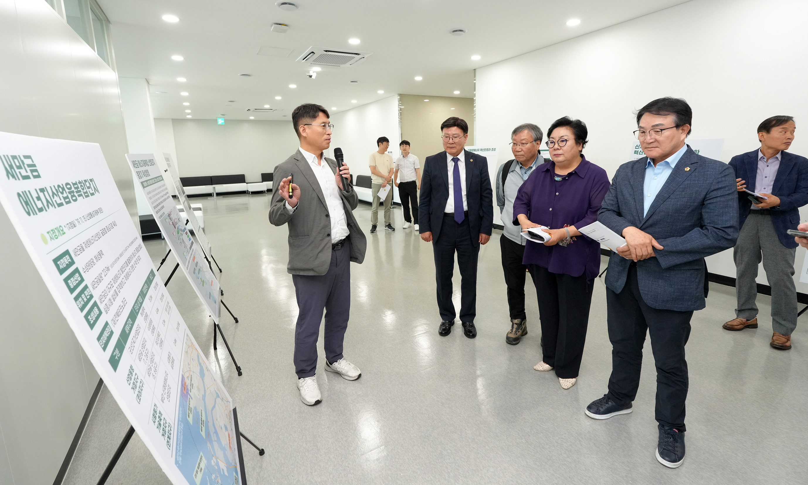 25.07.10. 군산에너지산업융복합단지 현지의정활동 3