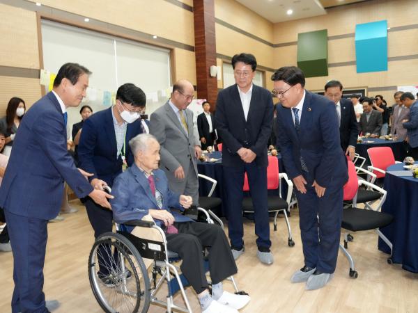 25.09.08. 애국지사 이석규옹 상수연 3