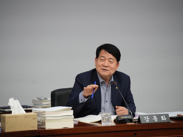 25.04.24. 제418회 도의회 임시회 교육위원회 1회 추경안 심사 3