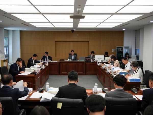 25.04.24. 제418회 도의회 임시회 경제산업건설위원회 1회 추경안 심사 5